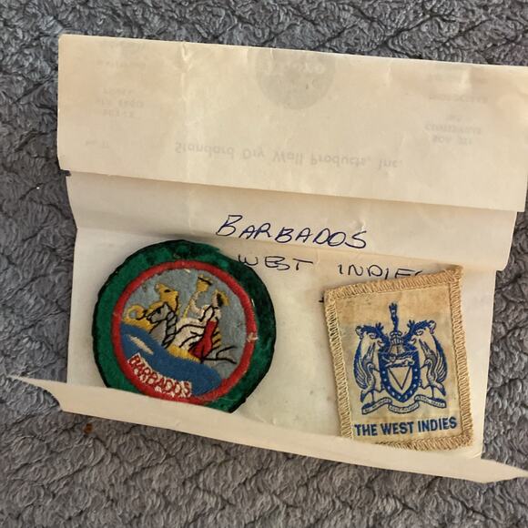 Vintage Miscellaneous Patch Lot ￼ - Picture 6 of 9